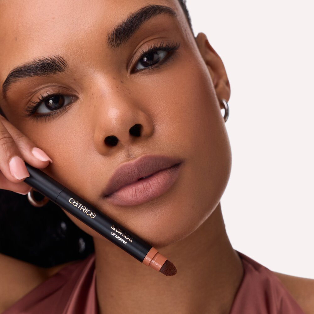 Creion de buze Blur-Real Lip Shaper 030 0.8 g Catrice