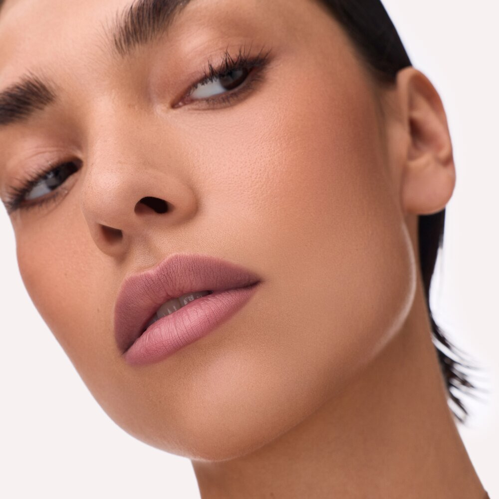 Creion de buze Blur-Real Lip Shaper 010 0.8 g Catrice