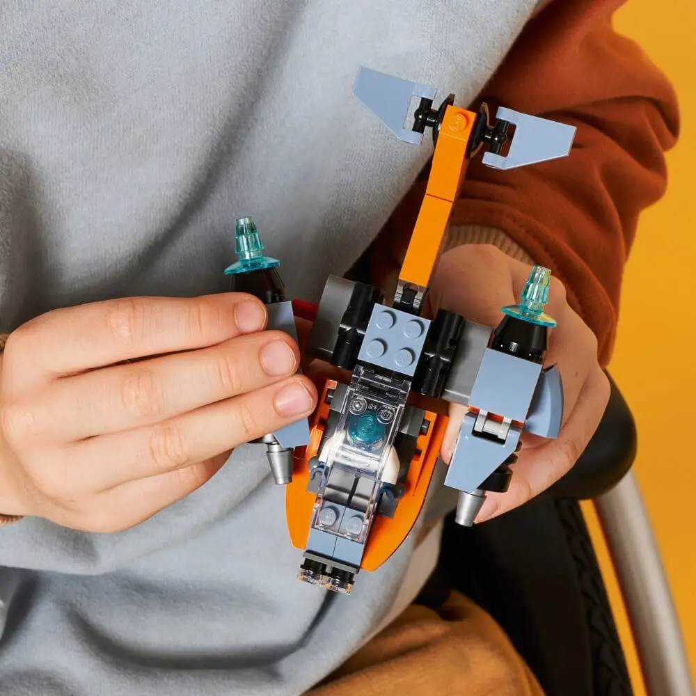 LEGO Creator 3 in 1 Drona Cibernetica 31111