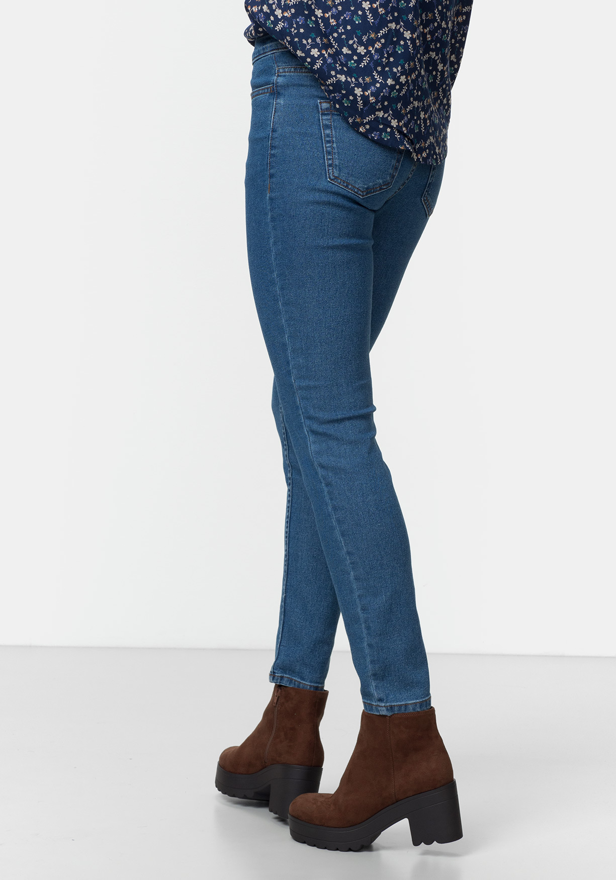 Jeans dama 36/50