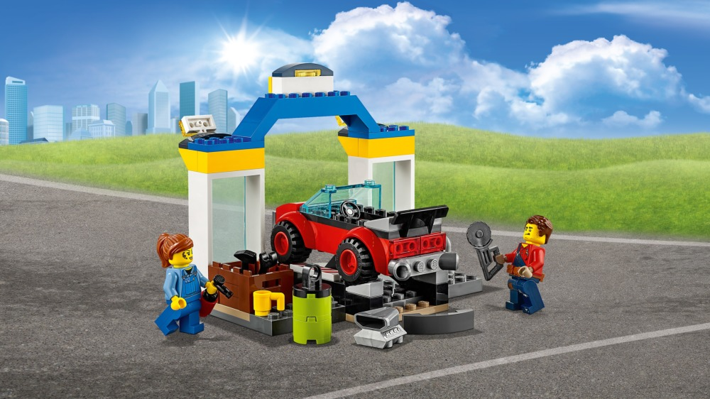 LEGO City Centrul de garaje 60232