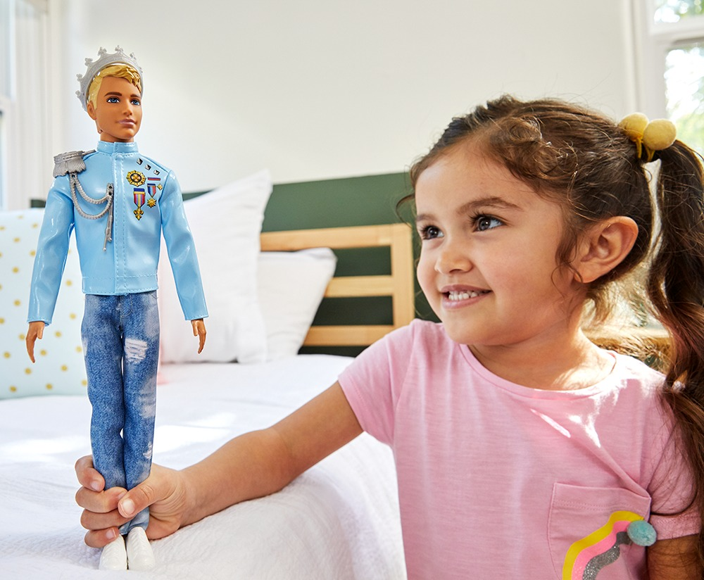 Papusa Barbie Printul, plastic, Multicolor