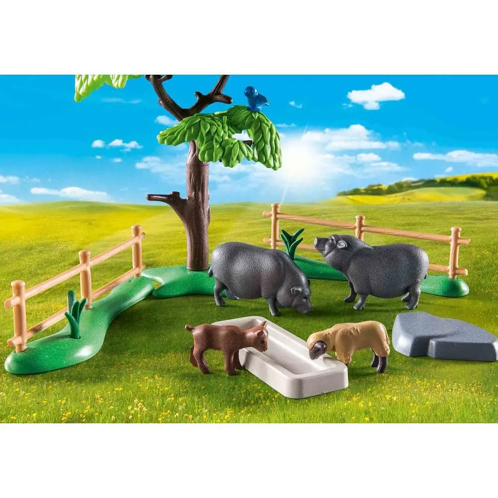 Set Playmobil Country Tarc pentru animale 71307, 24 piese