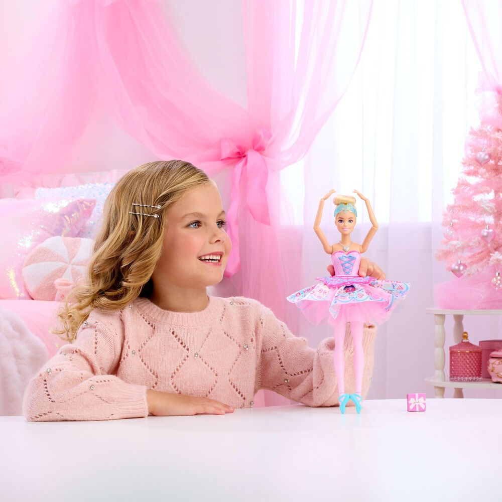 Papusa Barbie in Spargatorul de Nuci Clara JLW53, Multicolor