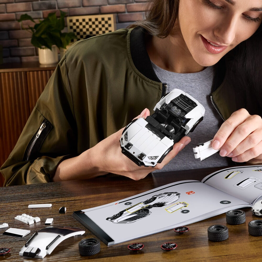 Set constructie Mattel Brick Shop Lamborghini Huracan JHG75, 268 piese
