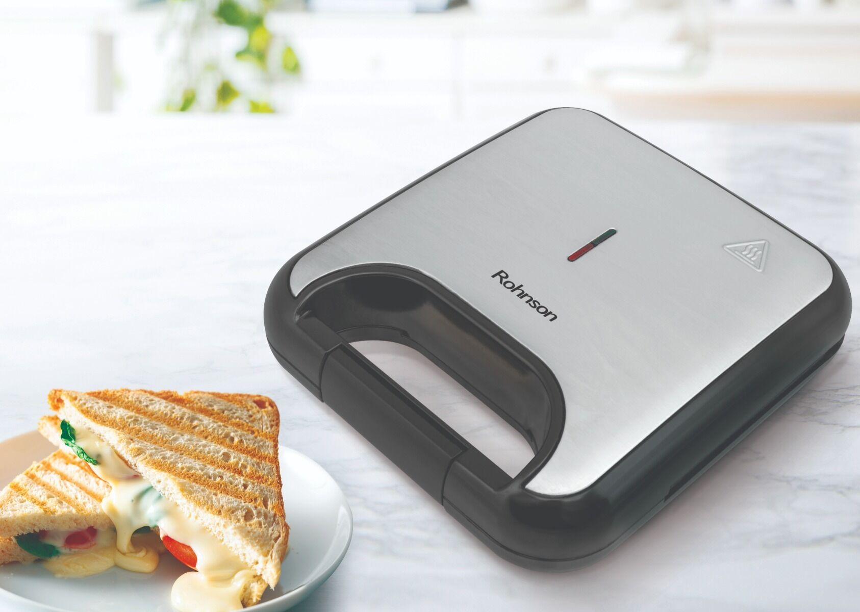 Sandwich maker Rohnson R2640, 750 W, placi grill, Negru/Inox